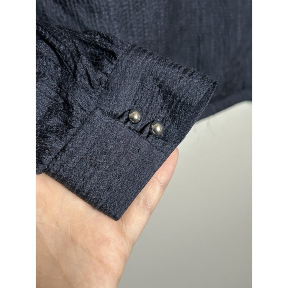 Tory Burch Women's‎ 100% Silk Navy Crinkle Long Sleeve Blouse 4 Designer Office - Picture 7 of 8